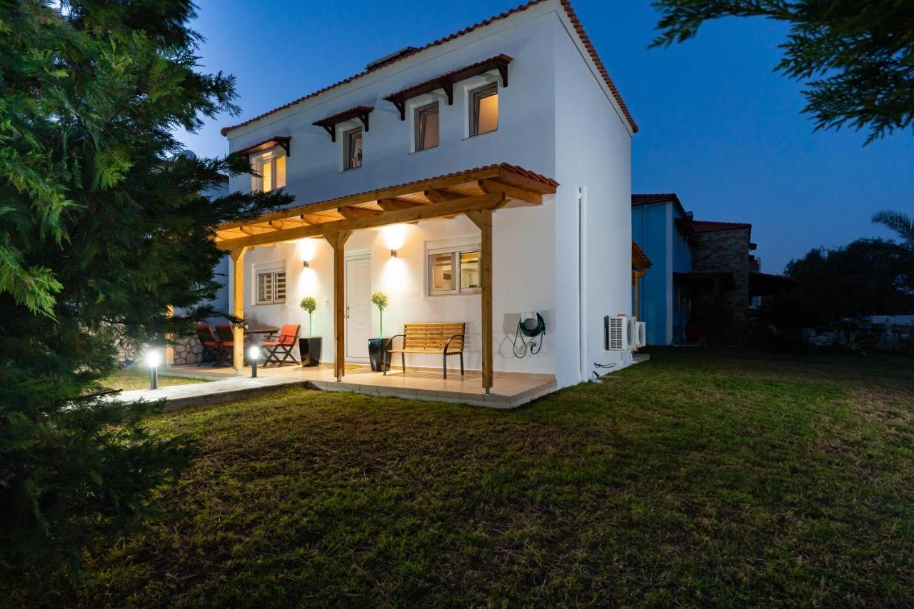 Villa Christalia Kolymbia Exterior foto